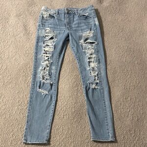 American Eagle Outfitters Light Blue Distressed Hi-Rise Jeggings
